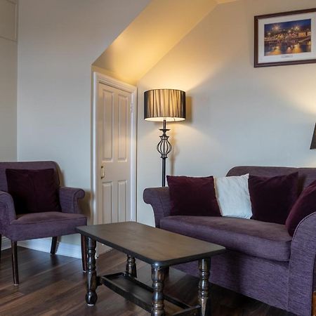 The Waterfront (Adults Only) Ξενοδοχείο Ντίνγκλε Εξωτερικό φωτογραφία