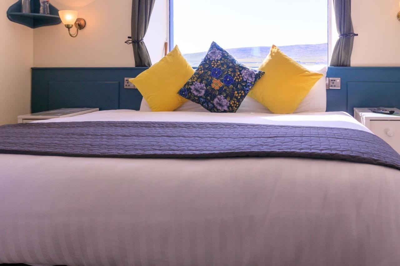 The Waterfront (Adults Only) Ξενοδοχείο Ντίνγκλε Εξωτερικό φωτογραφία